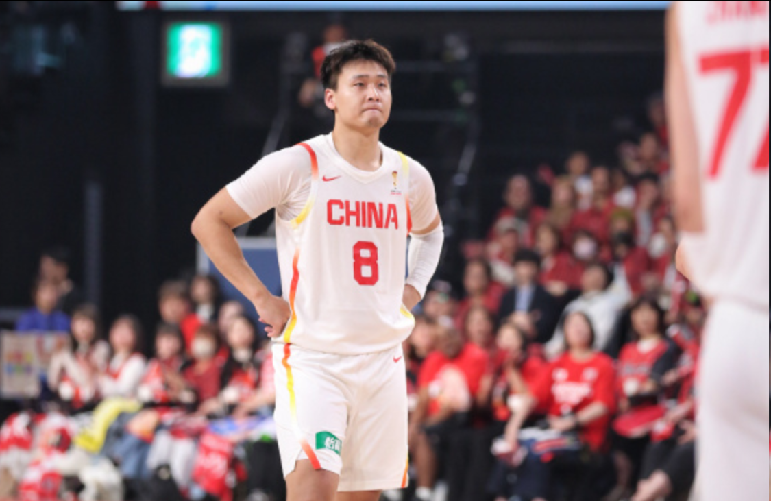 开云体育app下载-又上头了！13中2险成罪人，球迷：装可以，请先进球再装